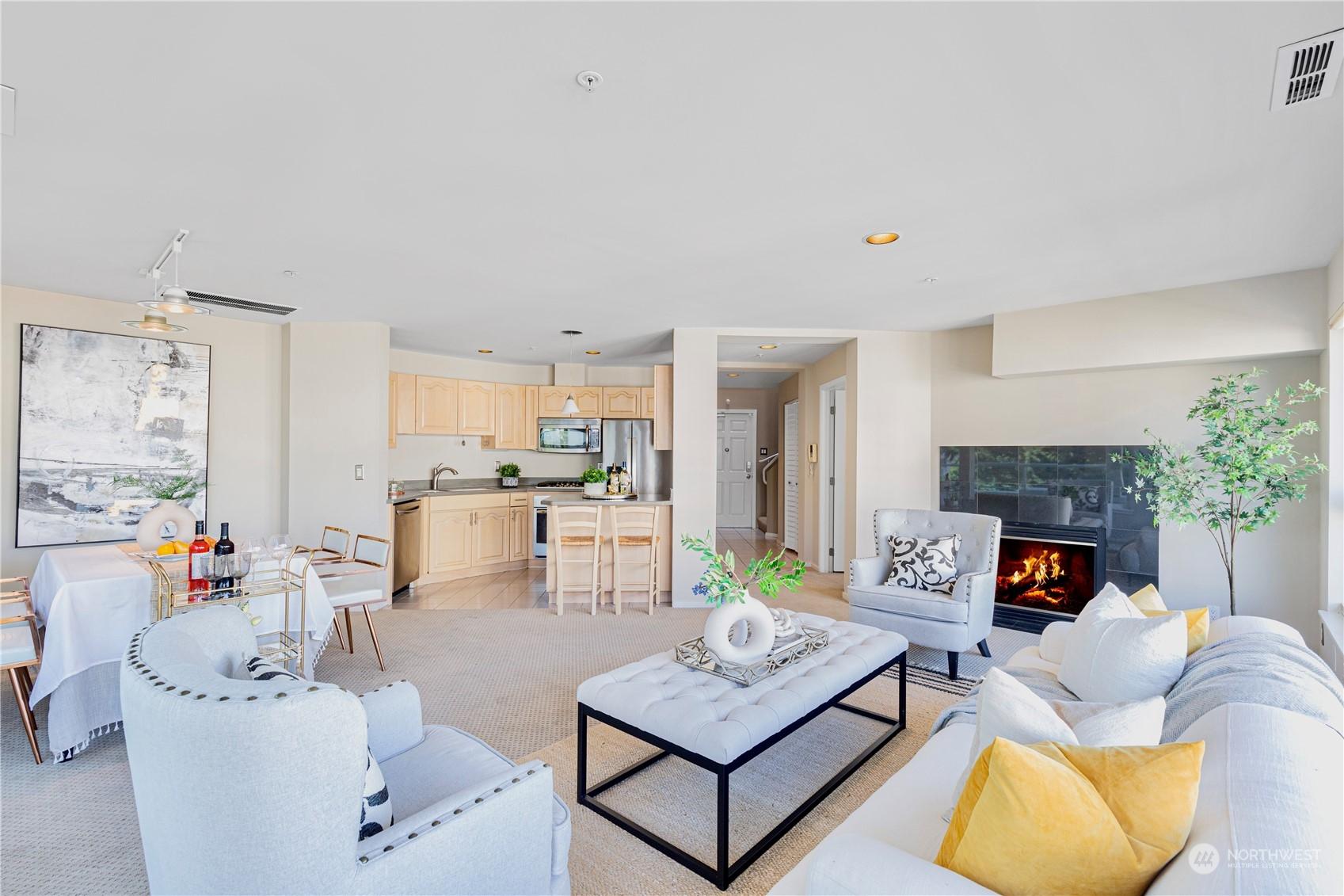 4528 8TH AVENUE NE 5C, SEATTLE, Washington, 98105, United States, 3 Bedrooms Bedrooms, ,2 BathroomsBathrooms,Residential,For Sale,4528 8TH AVENUE NE 5C,1553890