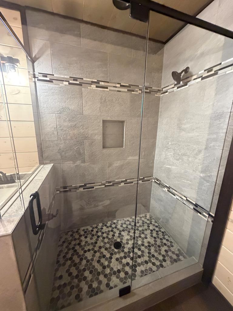 Mineral Bluff, Georgia, 30559, United States, 4 Bedrooms Bedrooms, ,4 BathroomsBathrooms,Residential,For Sale,2010498