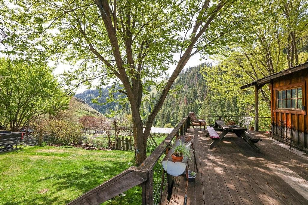 Riggins, Idaho, 83549, United States, 2 Bedrooms Bedrooms, ,1 BathroomBathrooms,Residential,For Sale,1825339