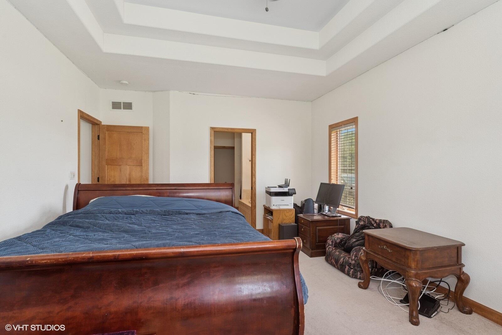 Caledonia, Wisconsin, 53126, United States, 4 Bedrooms Bedrooms, ,3 BathroomsBathrooms,Residential,For Sale,1882990