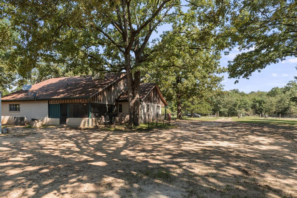 Point, Texas, 75472, United States, 2 Bedrooms Bedrooms, ,2 BathroomsBathrooms,Residential,For Sale,1959087