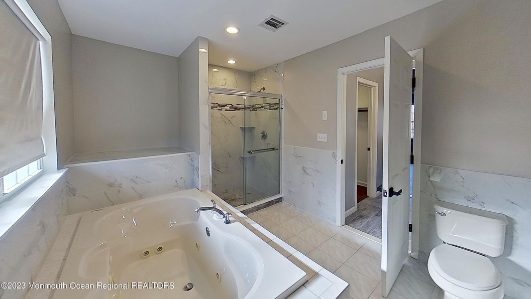 Bayville, New Jersey, 08721, United States, 4 Bedrooms Bedrooms, ,3 BathroomsBathrooms,Residential,For Sale,1879854