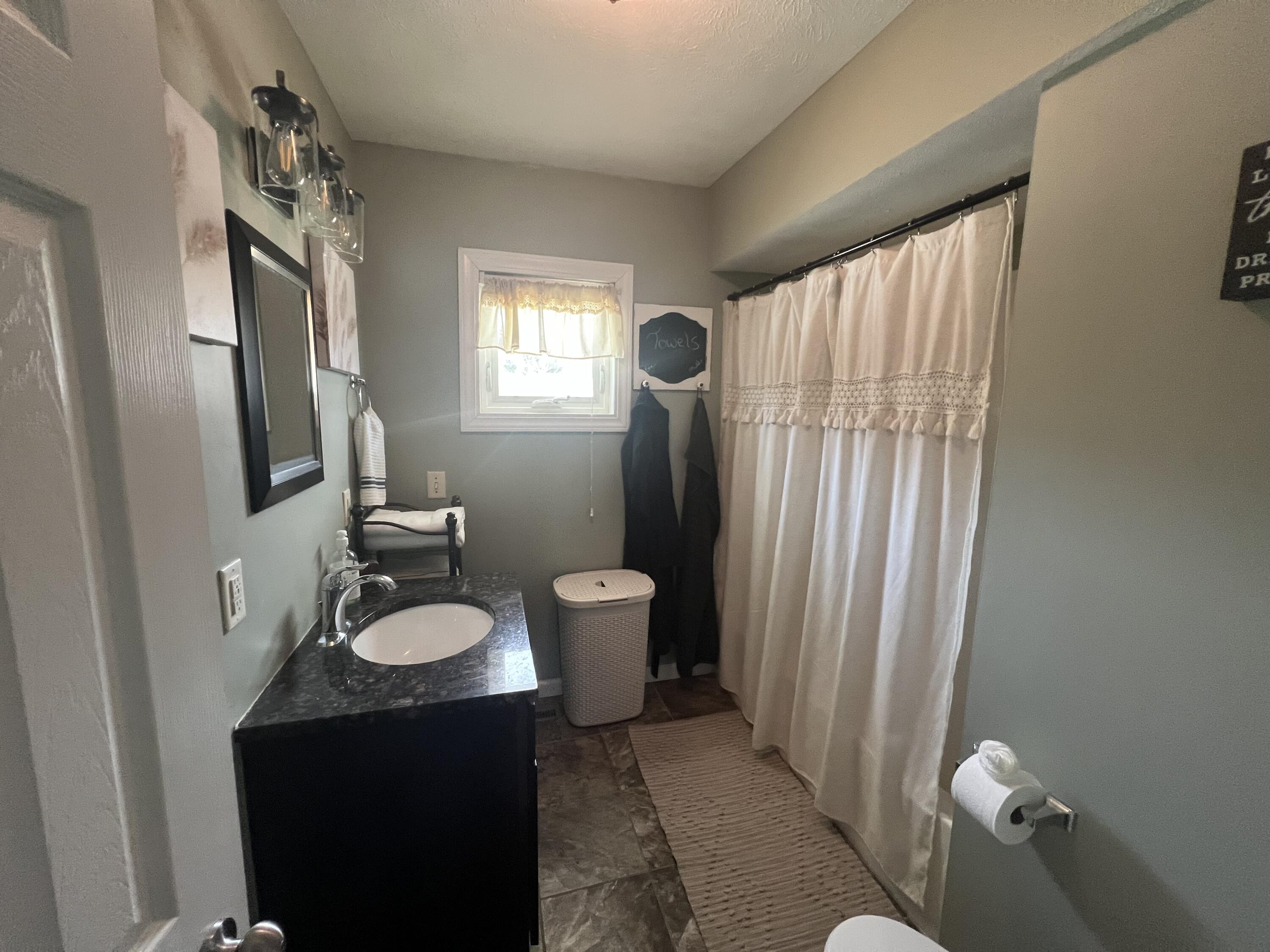 Fremont, Michigan, 49412, United States, 3 Bedrooms Bedrooms, ,2 BathroomsBathrooms,Residential,For Sale,1743034