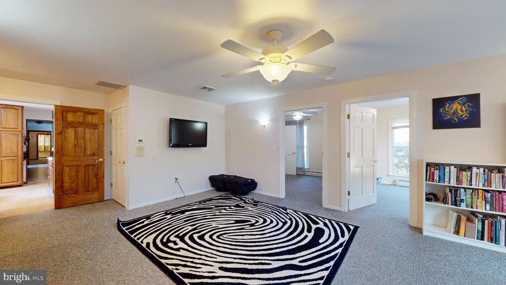 Lumberton, New Jersey, 08048, United States, 5 Bedrooms Bedrooms, ,4 BathroomsBathrooms,Residential,For Sale,2030815