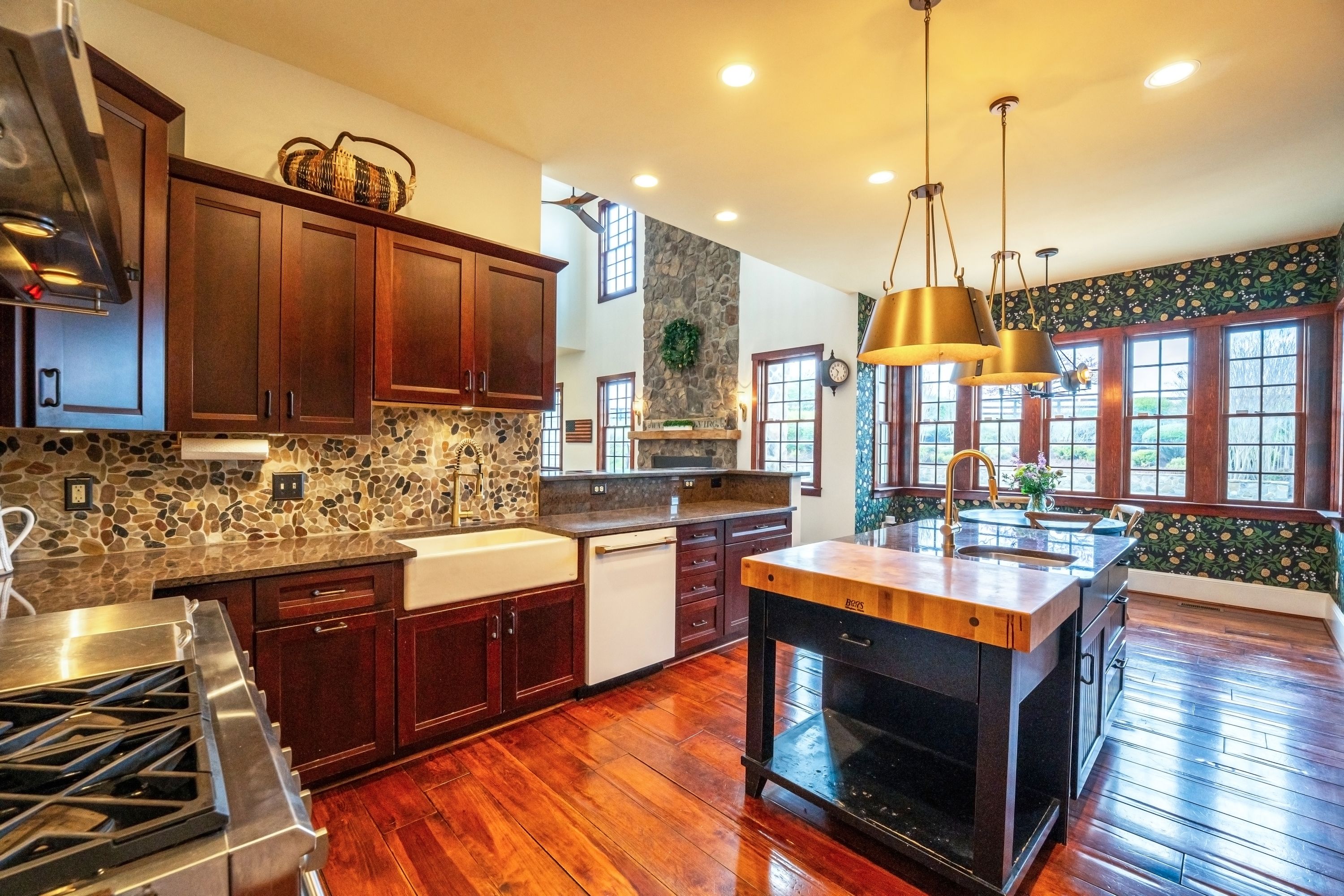  15718 Old Waterford Road, Paeonian Springs, VA, 20129 - 物件實景