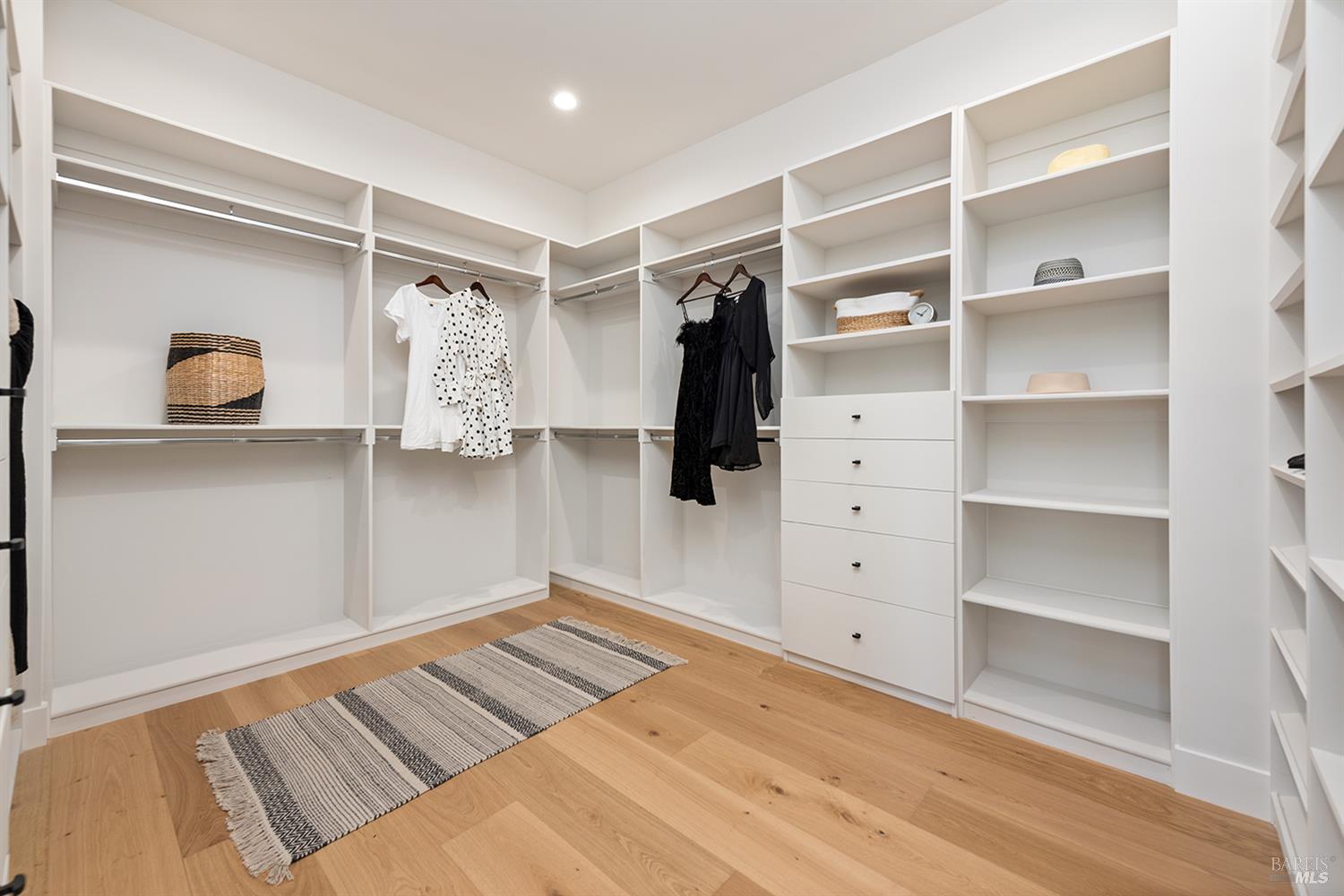 Santa Rosa, California, 95403, United States, 4 Bedrooms Bedrooms, ,4 BathroomsBathrooms,Residential,For Sale,1986529