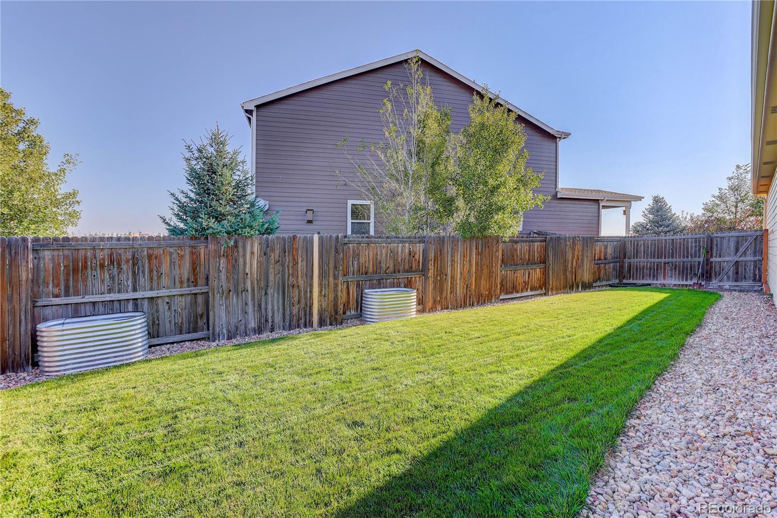 Dacono, Colorado, 80514, United States, 3 Bedrooms Bedrooms, ,2 BathroomsBathrooms,Residential,For Sale,1939654