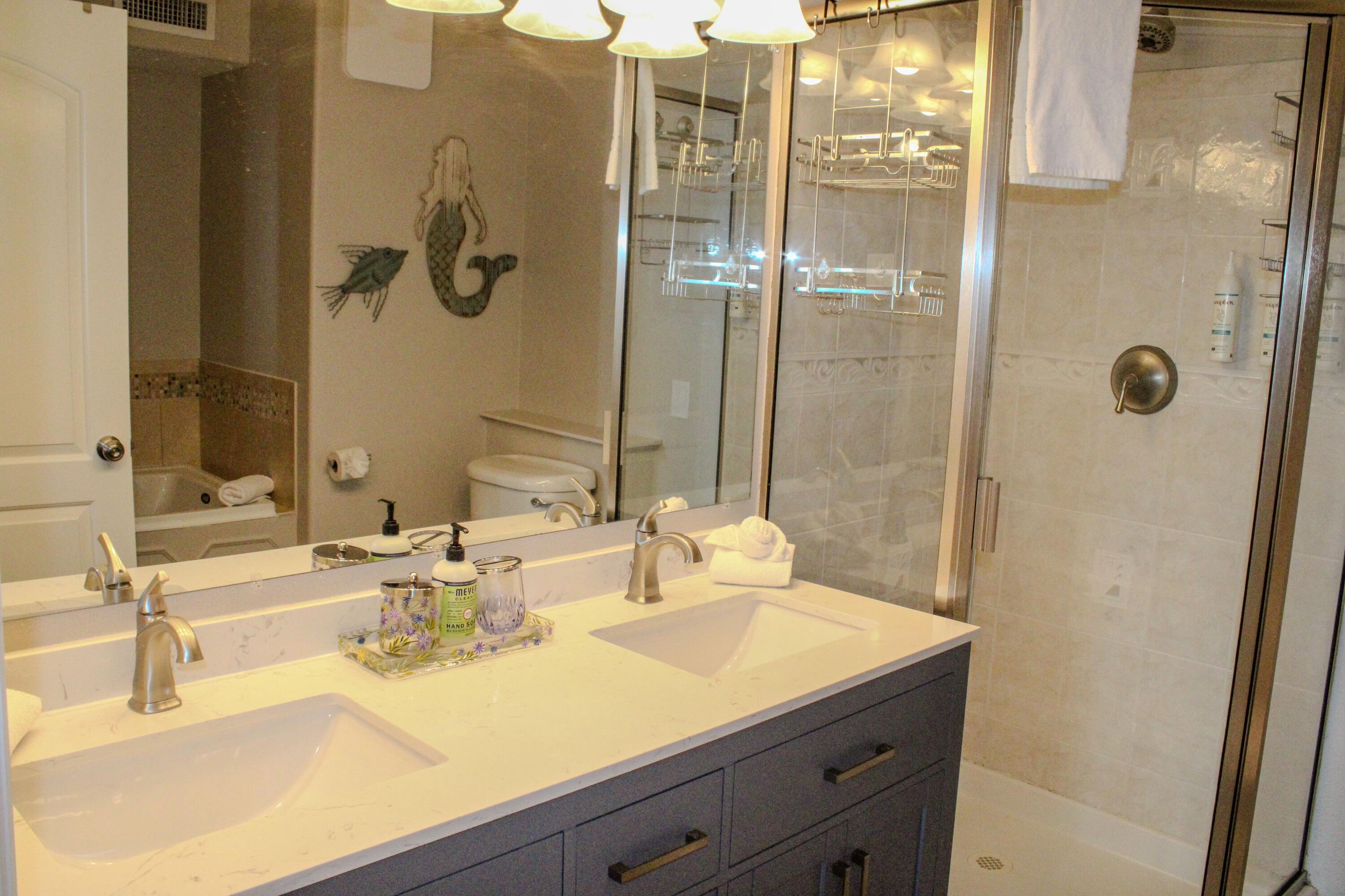 MARATHON, Florida, 33050, United States, 3 Bedrooms Bedrooms, ,3 BathroomsBathrooms,Residential,For Sale,1901475