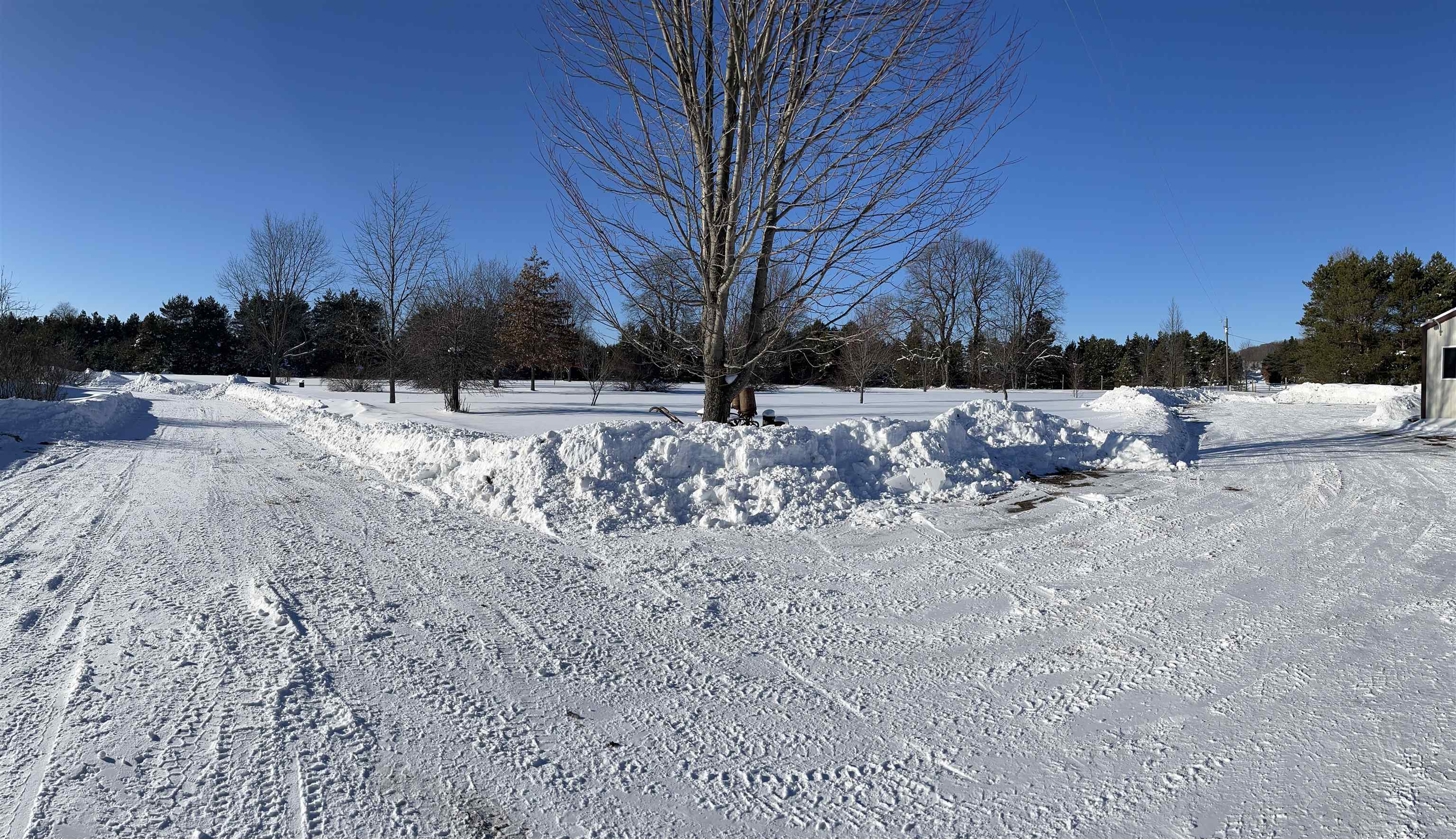 Fife Lake, Michigan, 49633, United States, 7 Bedrooms Bedrooms, ,4 BathroomsBathrooms,Residential,For Sale,2015344