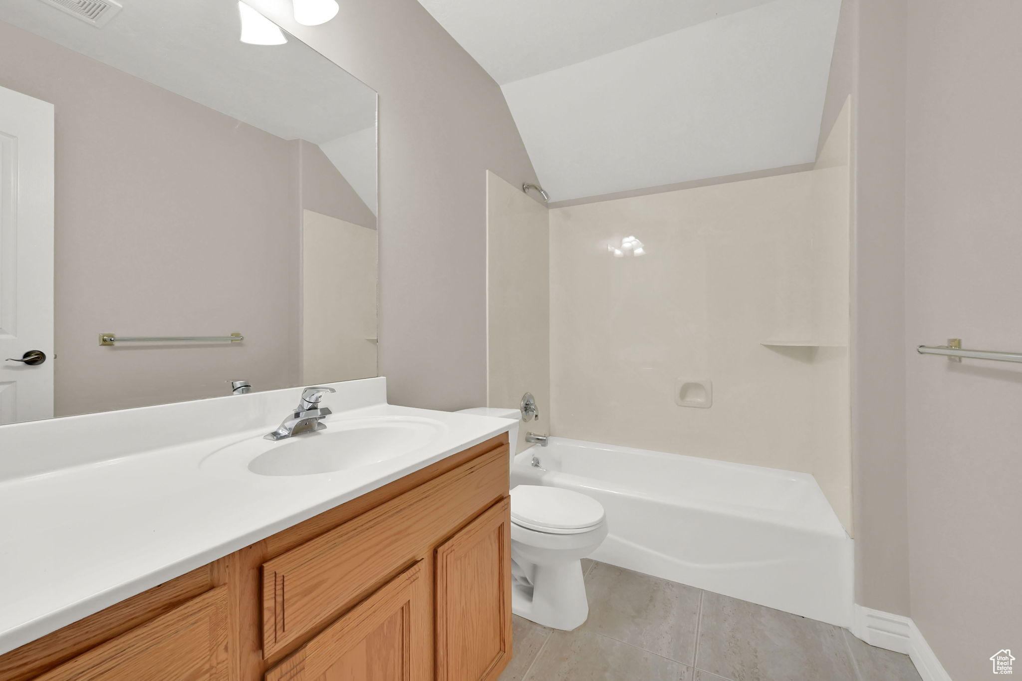 Farr West, Utah, 84404, United States, 4 Bedrooms Bedrooms, ,3 BathroomsBathrooms,Residential,For Sale,1891966