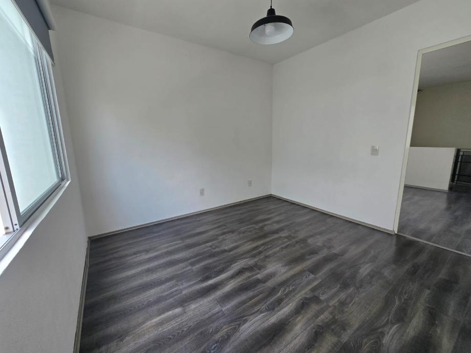 Atizapán de Zaragoza, Estado de méxico, 52930, Mexico, 3 Bedrooms Bedrooms, ,2 BathroomsBathrooms,Residential,For Sale,1994416