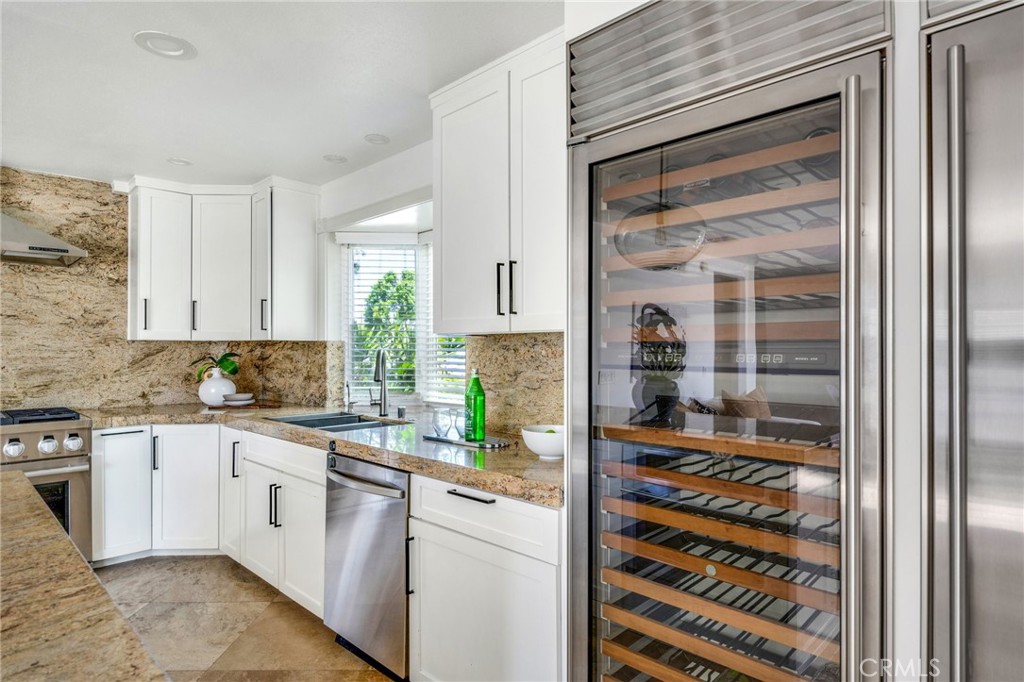 Costa Mesa, California, 92627, United States, 3 Bedrooms Bedrooms, ,2 BathroomsBathrooms,Residential,For Sale,1847589