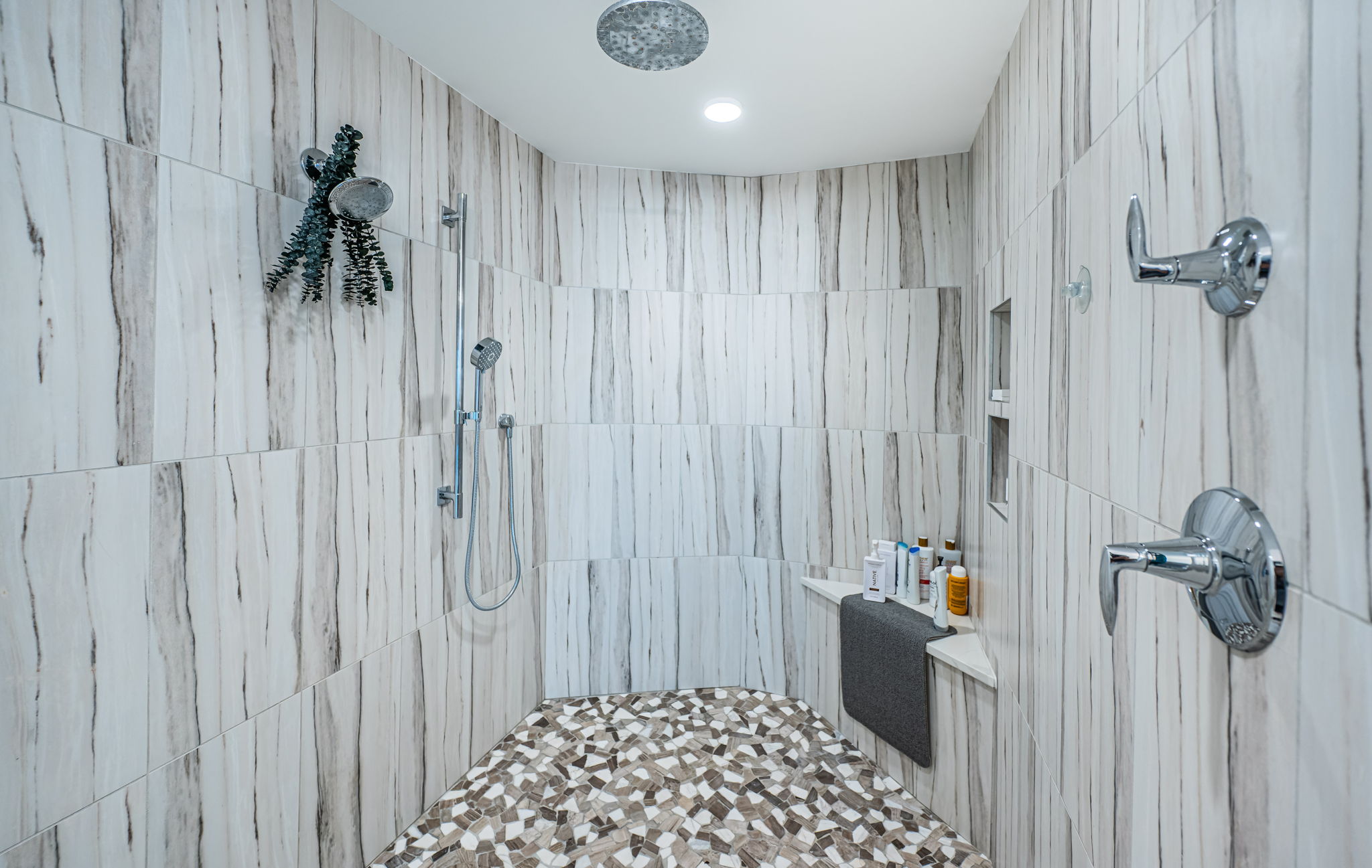 Indian Shores, Florida, 33785, United States, 43 Bedrooms Bedrooms, ,1 BathroomBathrooms,Residential,For Sale,1978851