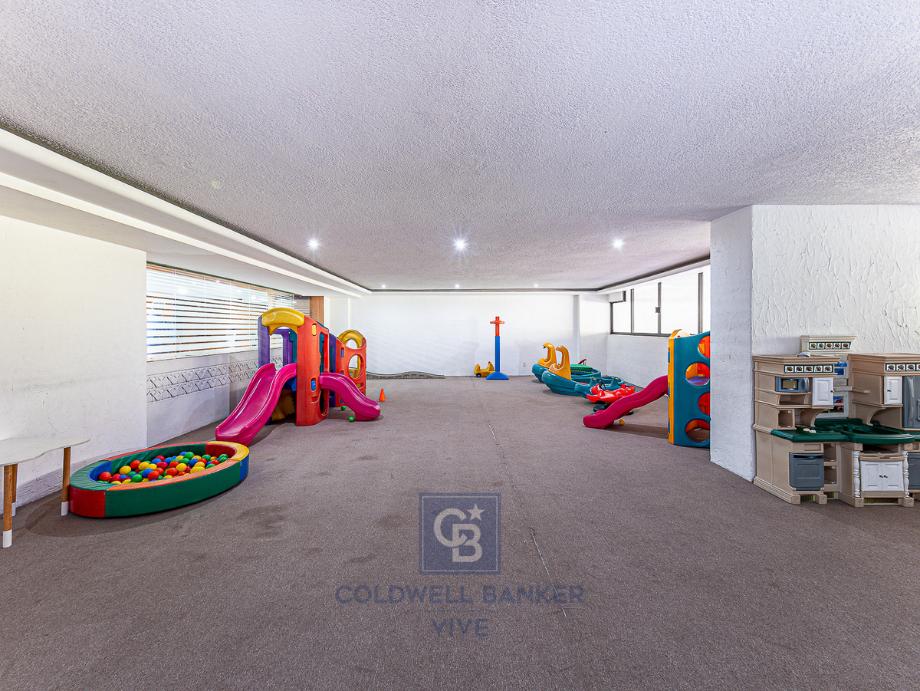 Paseo de los Tamarindos, Cuajimalpa de Morelos, Ciudad de México, 05120, Mexico, 3 Bedrooms Bedrooms, ,3 BathroomsBathrooms,Residential,For Sale,Paseo de los Tamarindos,1576477