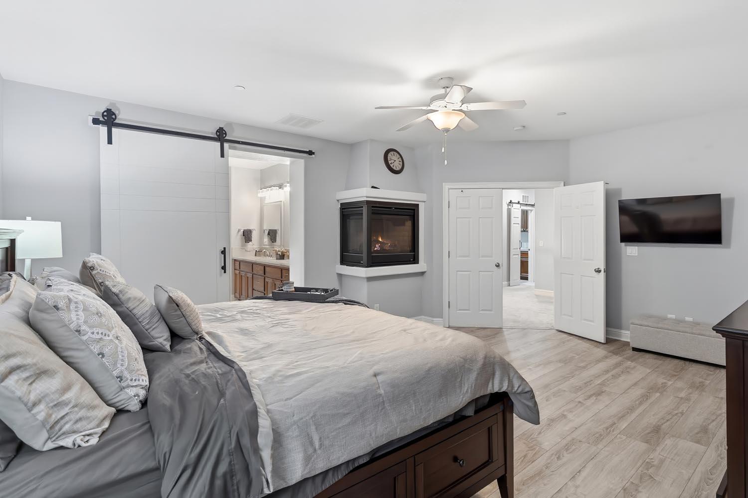 Elk Grove, California, 95757, United States, 5 Bedrooms Bedrooms, ,5 BathroomsBathrooms,Residential,For Sale,2001811