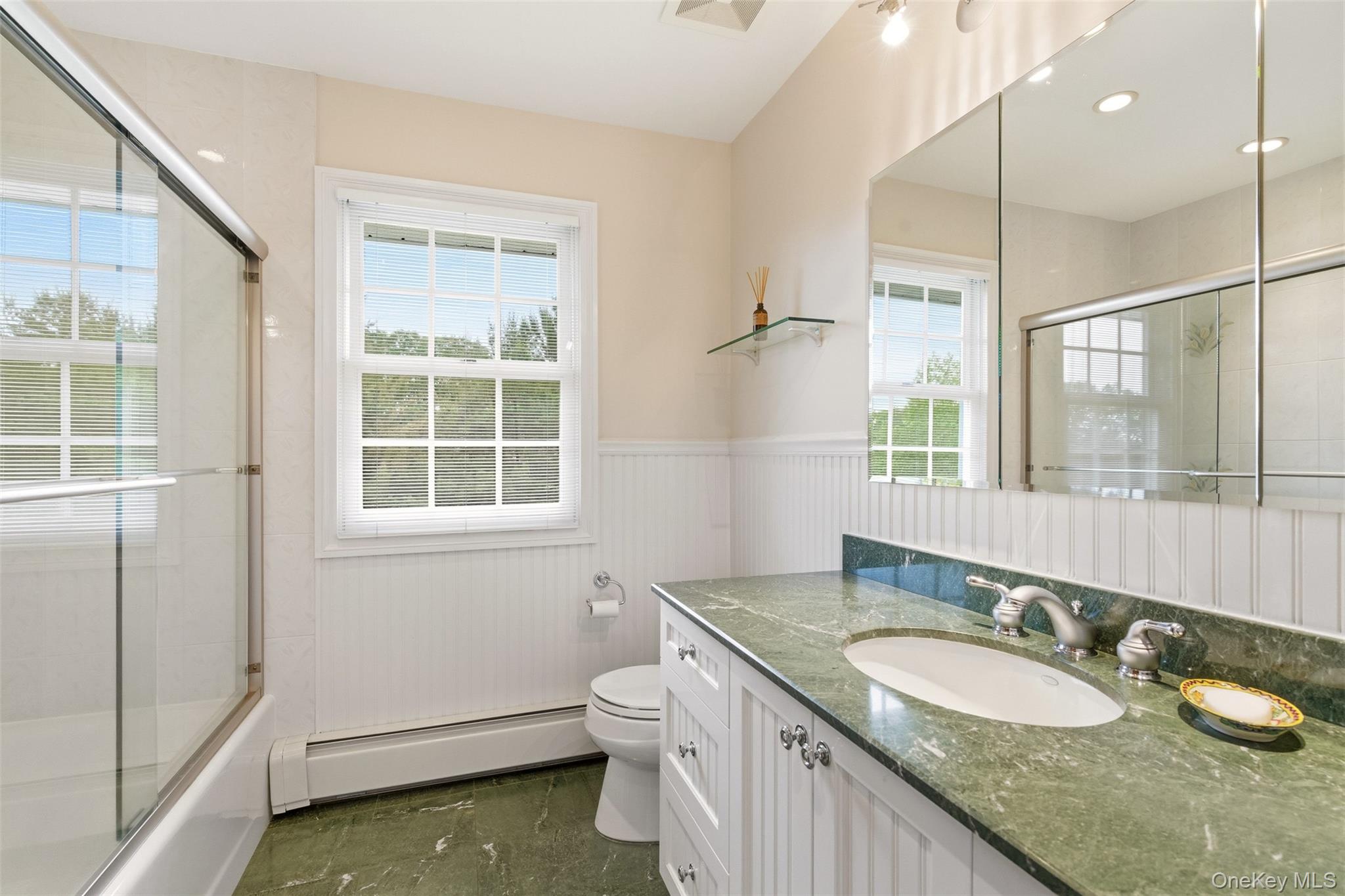  17 Holden Lane, Bayville, NY, 11709 - 物件實景