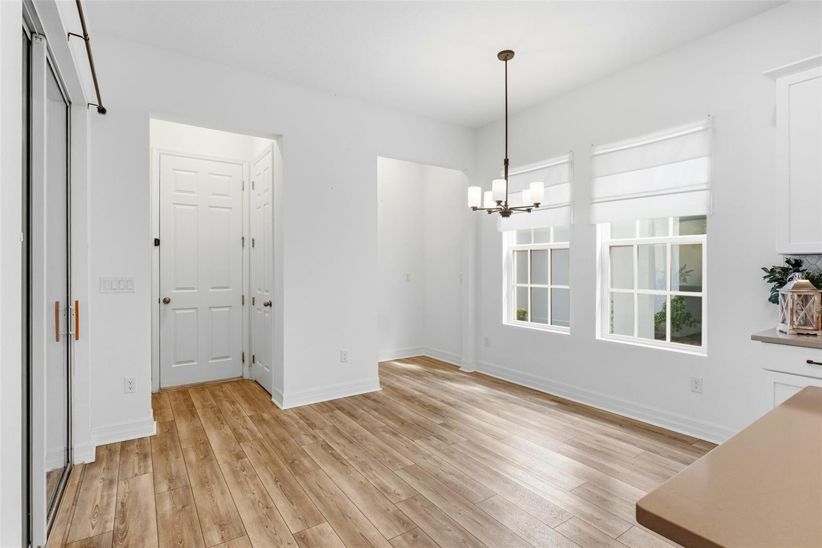 CELEBRATION, Florida, 34747, United States, 4 Bedrooms Bedrooms, ,3 BathroomsBathrooms,Residential,For Sale,1975920