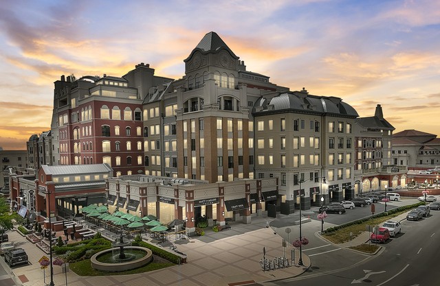 Carmel, Indiana, 46032, United States, 3 Bedrooms Bedrooms, ,4 BathroomsBathrooms,Residential,For Sale,2000560