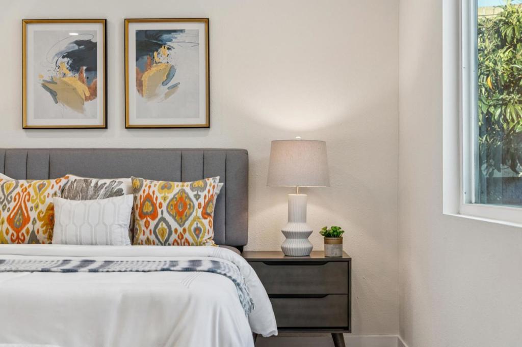 San Leandro, California, 94577, United States, 3 Bedrooms Bedrooms, ,2 BathroomsBathrooms,Residential,For Sale,2008964