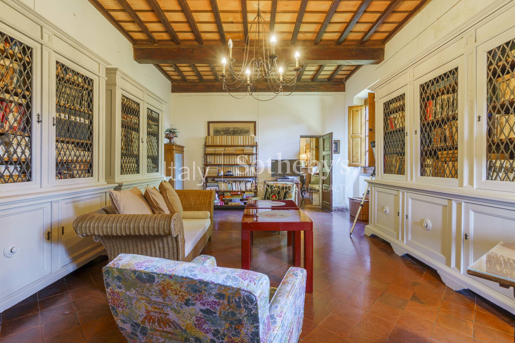  Prestigious estate with private pool - 物件實景