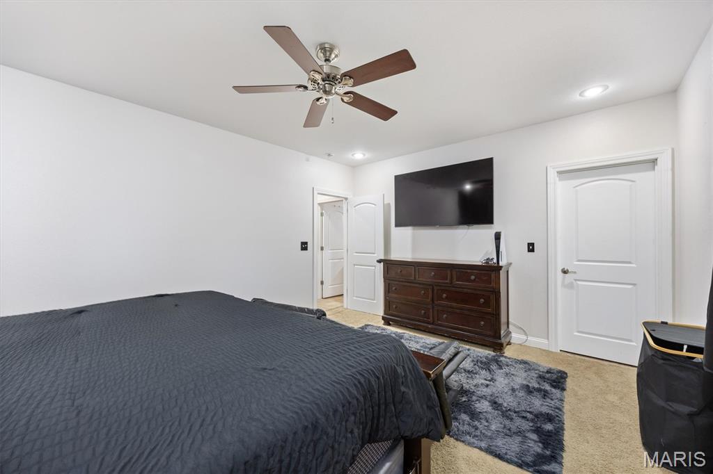 O'fallon, Illinois, 62269, United States, 4 Bedrooms Bedrooms, ,4 BathroomsBathrooms,Residential,For Sale,1988009