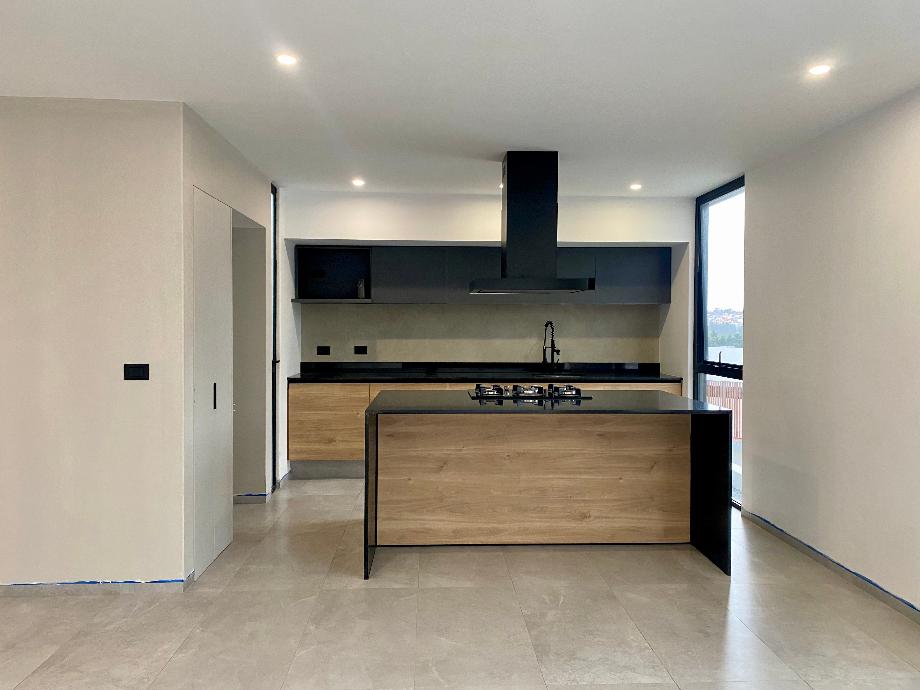 Atizapán de Zaragoza, Estado de méxico, 52985, Mexico, 3 Bedrooms Bedrooms, ,4 BathroomsBathrooms,Residential,For Sale,1826514