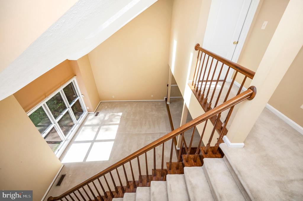 Woodbridge, Virginia, 22192, United States, 3 Bedrooms Bedrooms, ,3 BathroomsBathrooms,Residential,For Sale,1921378
