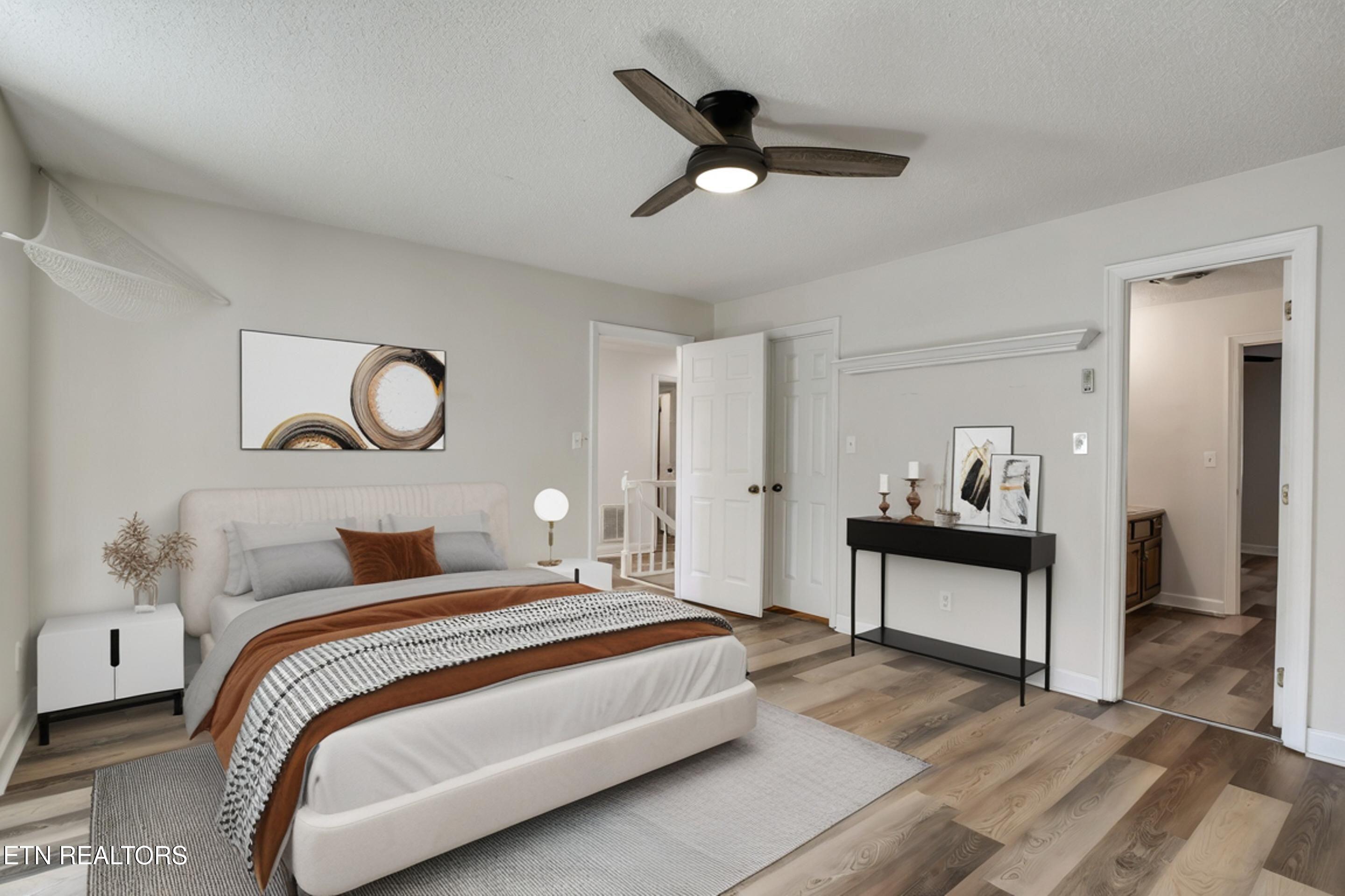 Kingston, Tennessee, 37763, United States, 4 Bedrooms Bedrooms, ,4 BathroomsBathrooms,Residential,For Sale,2011823