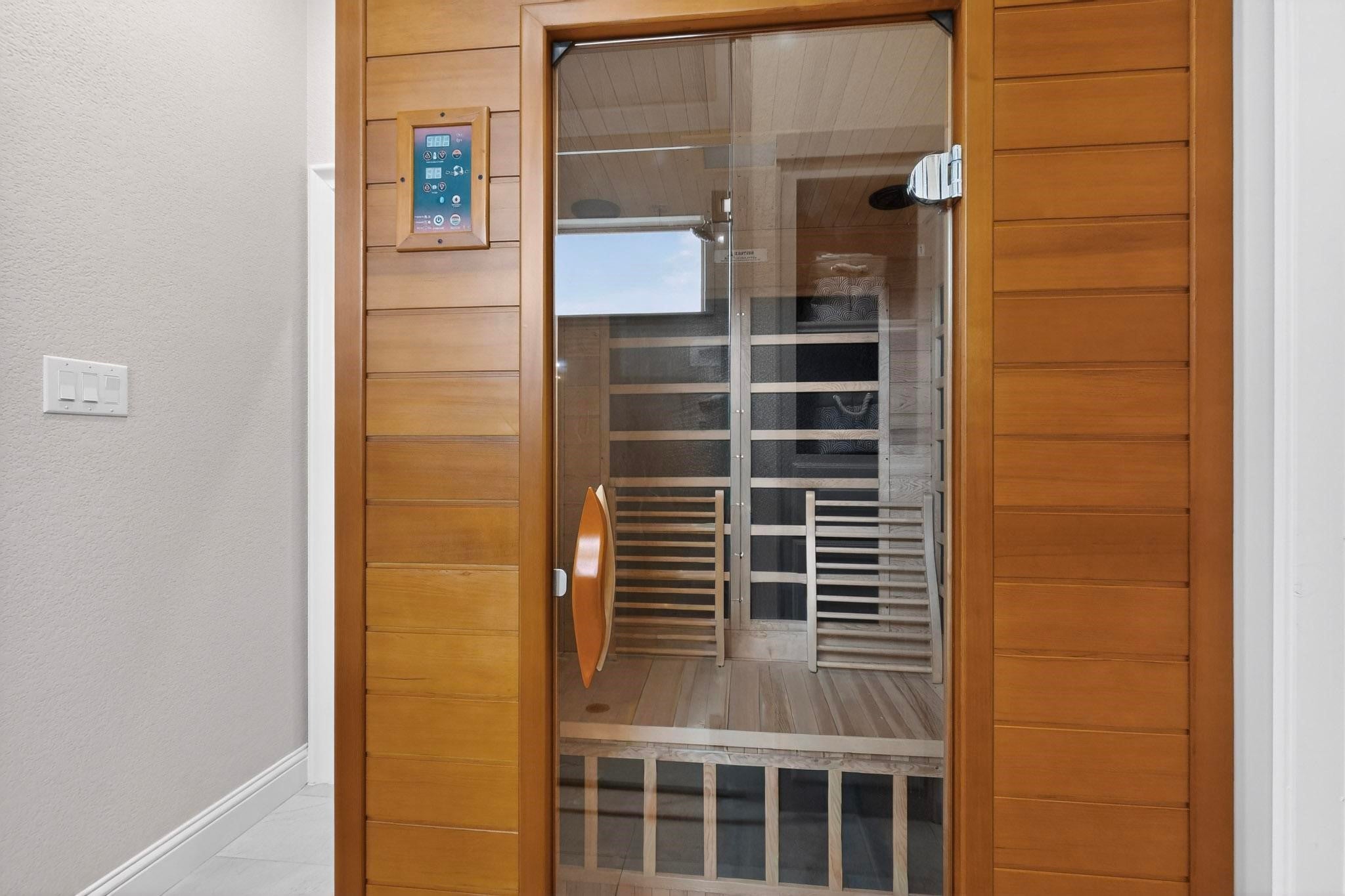 Cedar Hill, Texas, 75104, United States, 3 Bedrooms Bedrooms, ,4 BathroomsBathrooms,Residential,For Sale,1999299