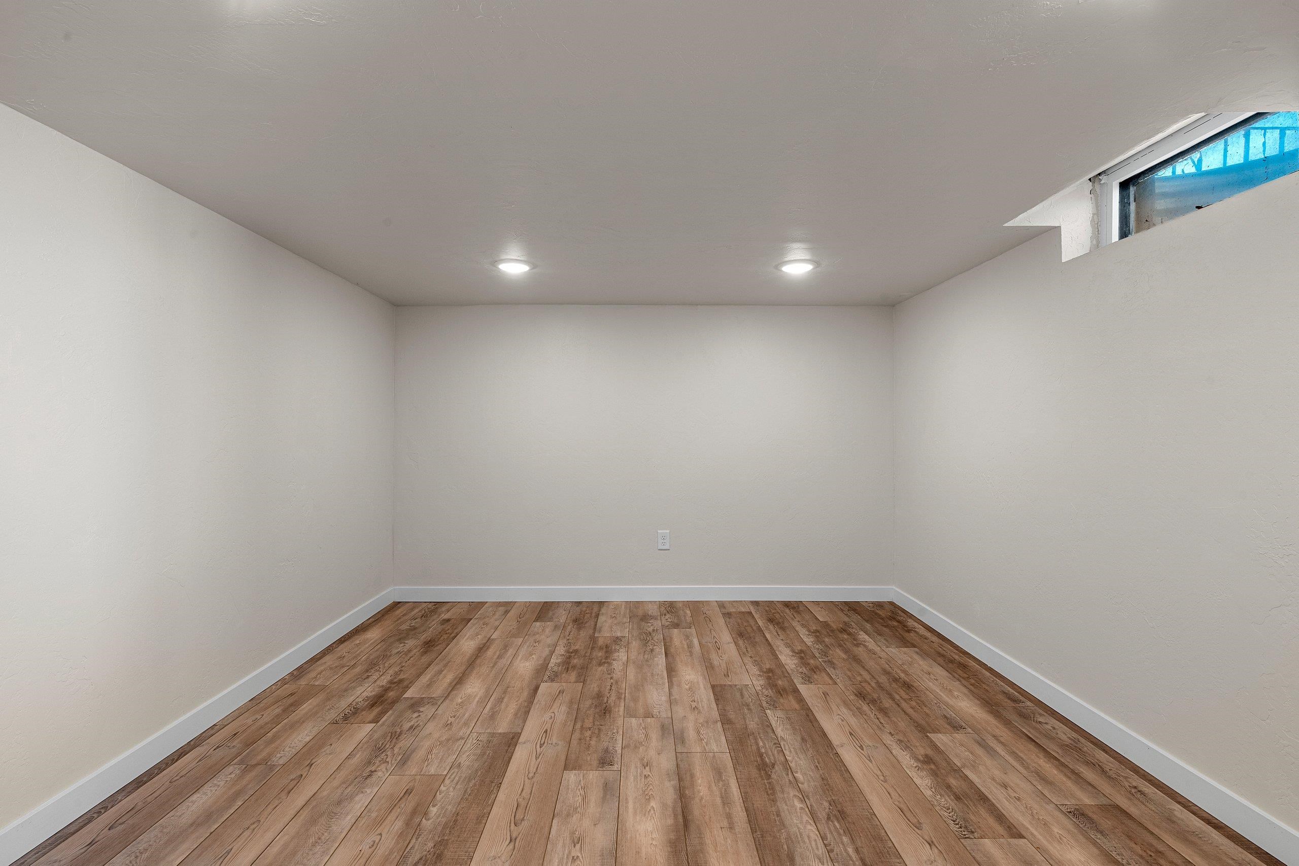 GREEN BAY, Wisconsin, 54301, United States, 3 Bedrooms Bedrooms, ,3 BathroomsBathrooms,Residential,For Sale,1969086