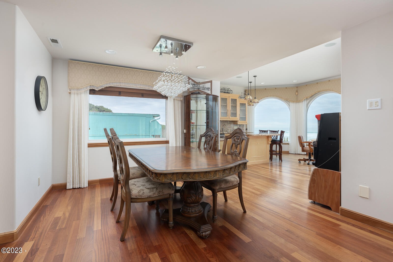 3775 Hwy 101 N, Yachats, Oregon, 97498, United States, 4 Bedrooms Bedrooms, ,6 BathroomsBathrooms,Residential,For Sale,3775 Hwy 101 N,1431474