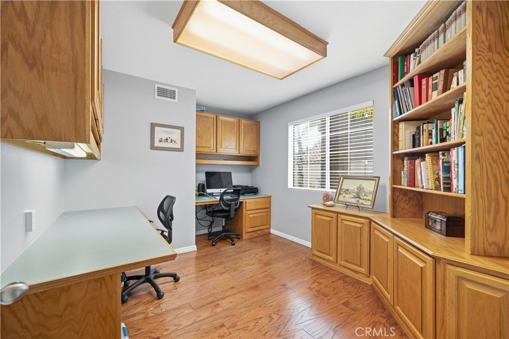 Moreno Valley, California, 92557, United States, 4 Bedrooms Bedrooms, ,3 BathroomsBathrooms,Residential,For Sale,1982856