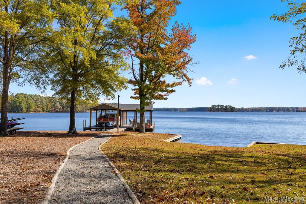 Henrico, North Carolina, 27842, United States, 2 Bedrooms Bedrooms, ,2 BathroomsBathrooms,Residential,For Sale,1988120