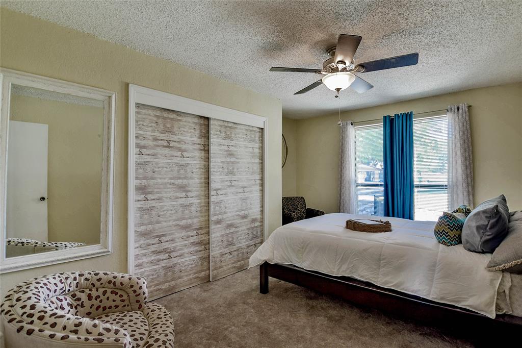 Granbury, Texas, 76049, United States, 3 Bedrooms Bedrooms, ,2 BathroomsBathrooms,Residential,For Sale,1984180