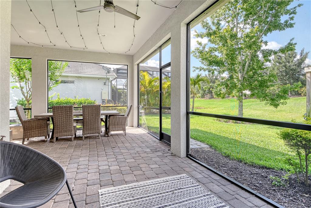 Bradenton, Florida, 34211, United States, 3 Bedrooms Bedrooms, ,2 BathroomsBathrooms,Residential,For Sale,1829078