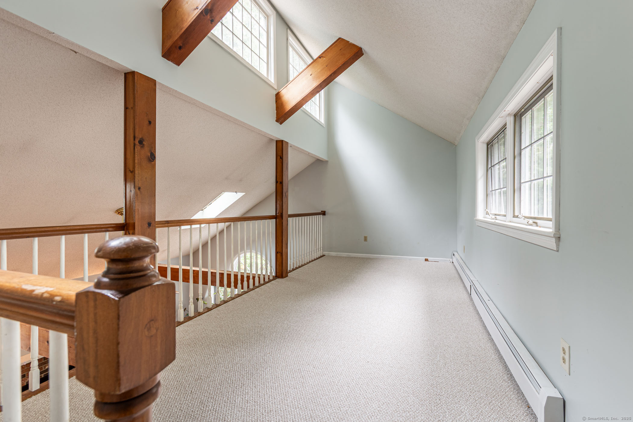 Willington, Connecticut, 06279, United States, 4 Bedrooms Bedrooms, ,3 BathroomsBathrooms,Residential,For Sale,1939057