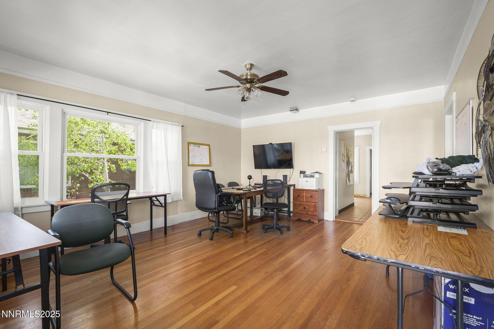 Reno, Nevada, 89503, United States, 5 Bedrooms Bedrooms, ,2 BathroomsBathrooms,Residential,For Sale,1837195