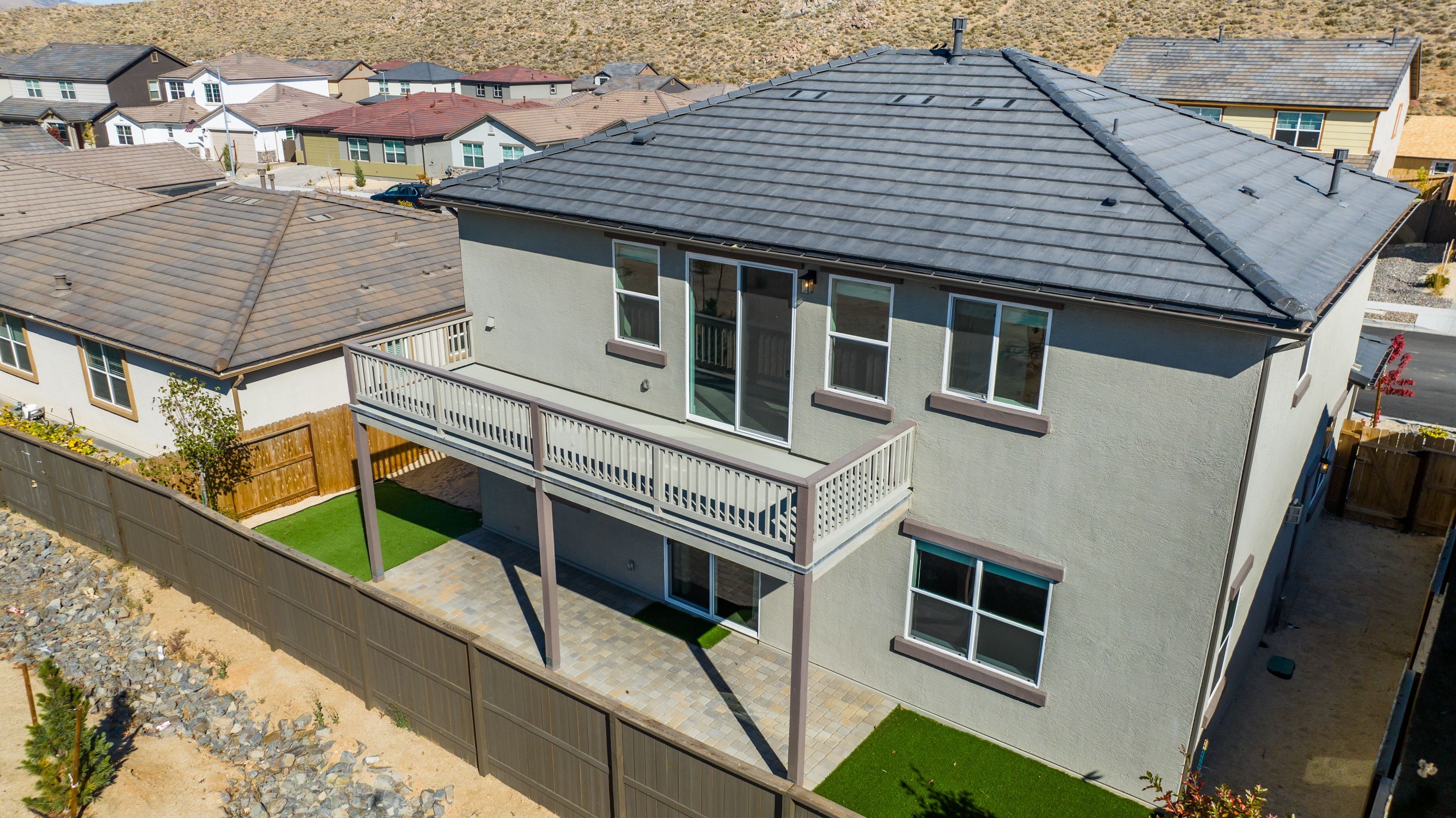  Upgraded Two Story with Unfiltered Peavine Views - 物件實景