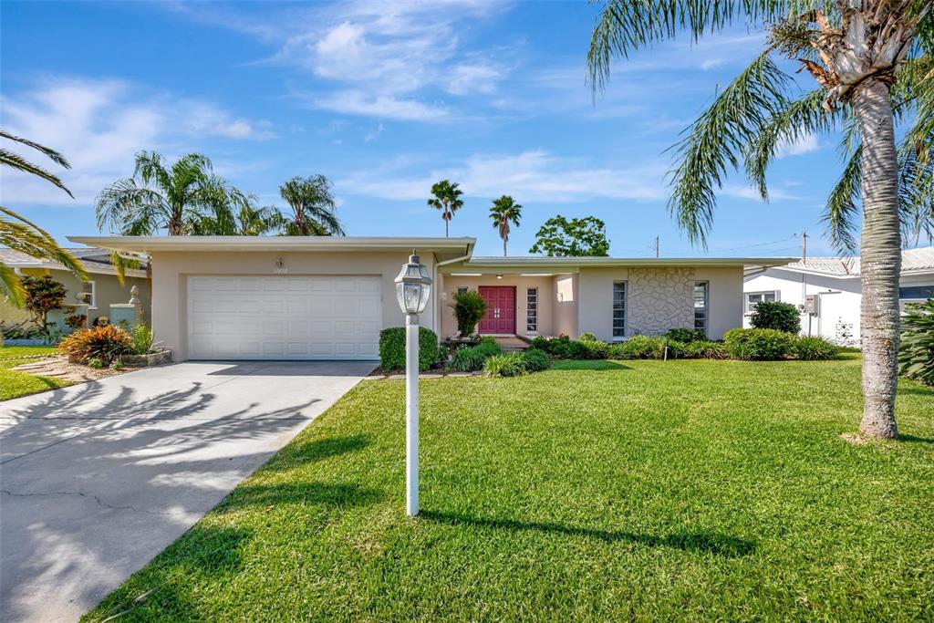 Largo, Florida, 33774, United States, 3 Bedrooms Bedrooms, ,2 BathroomsBathrooms,Residential,For Sale,1776970