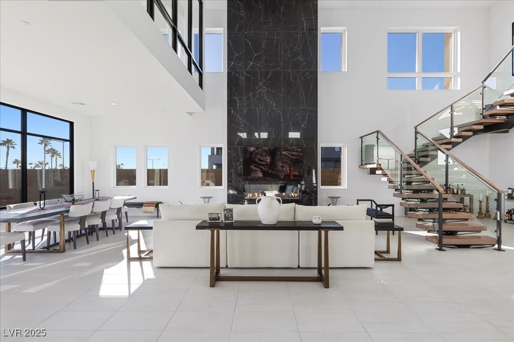 Las Vegas, Nevada, 89135, United States, 5 Bedrooms Bedrooms, ,6 BathroomsBathrooms,Residential,For Sale,1987610