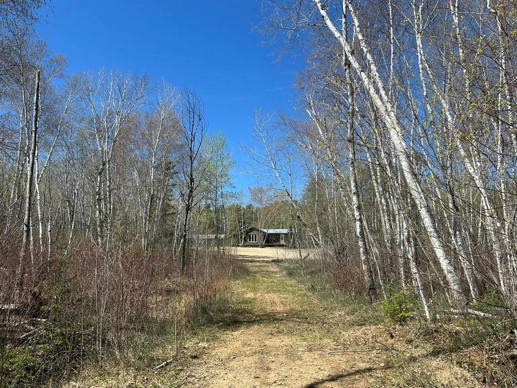 TRAVERSE BAY, Manitoba, R0E 2A0, CA, 2 Bedrooms Bedrooms, ,1 BathroomBathrooms,Residential,For Sale,1838361