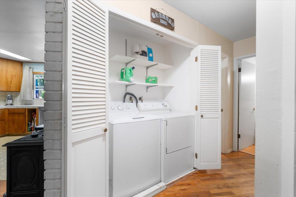 Nevada City, California, 95959, United States, 3 Bedrooms Bedrooms, ,2 BathroomsBathrooms,Residential,For Sale,1924394
