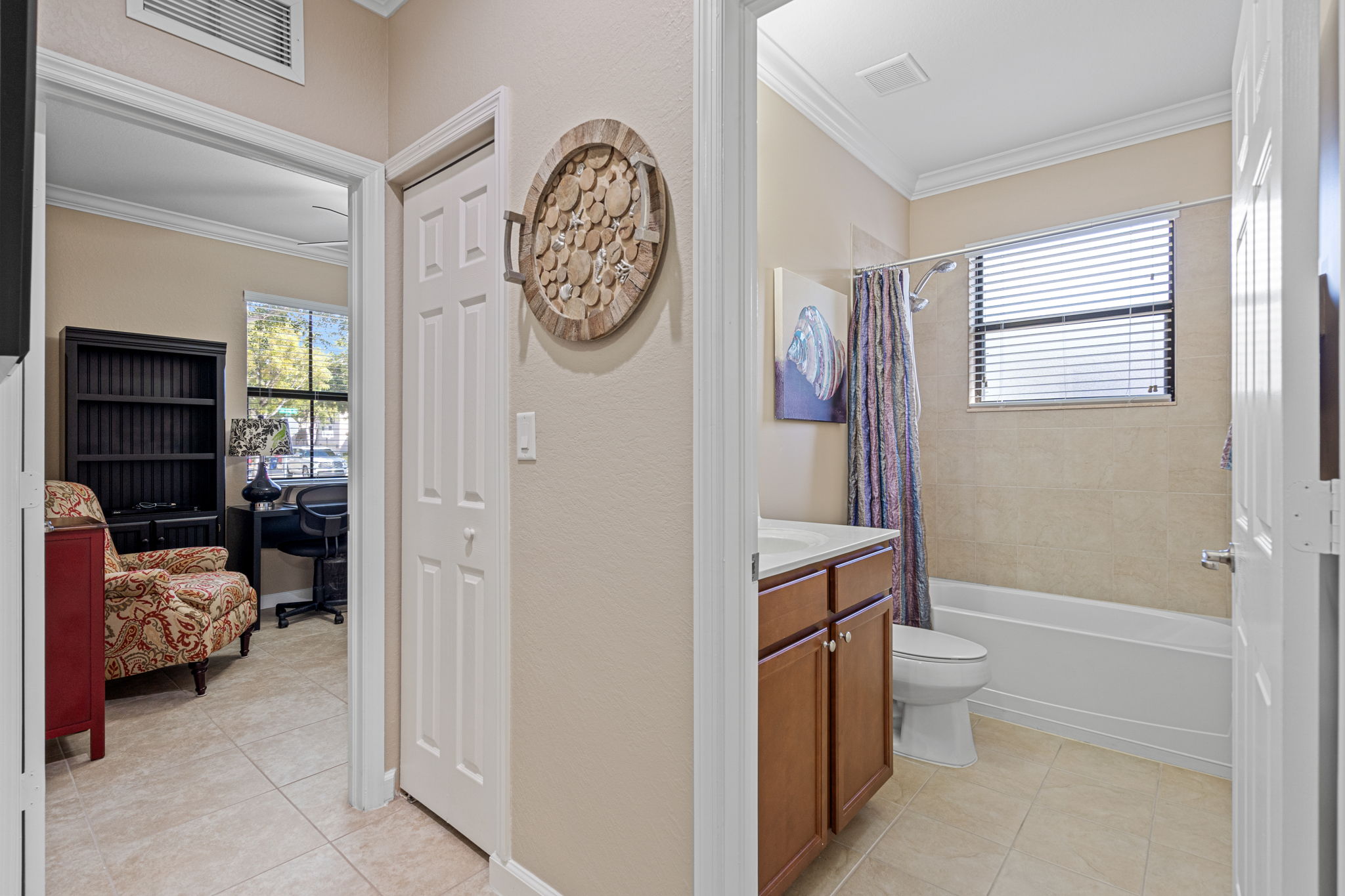 Miami, Florida, 33196, United States, 3 Bedrooms Bedrooms, ,3 BathroomsBathrooms,Residential,For Sale,2002544