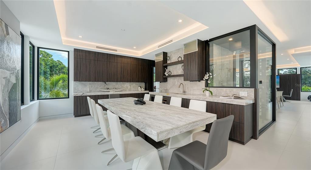 Sarasota, Florida, 34239, United States, 5 Bedrooms Bedrooms, ,8 BathroomsBathrooms,Residential,For Sale,1991570