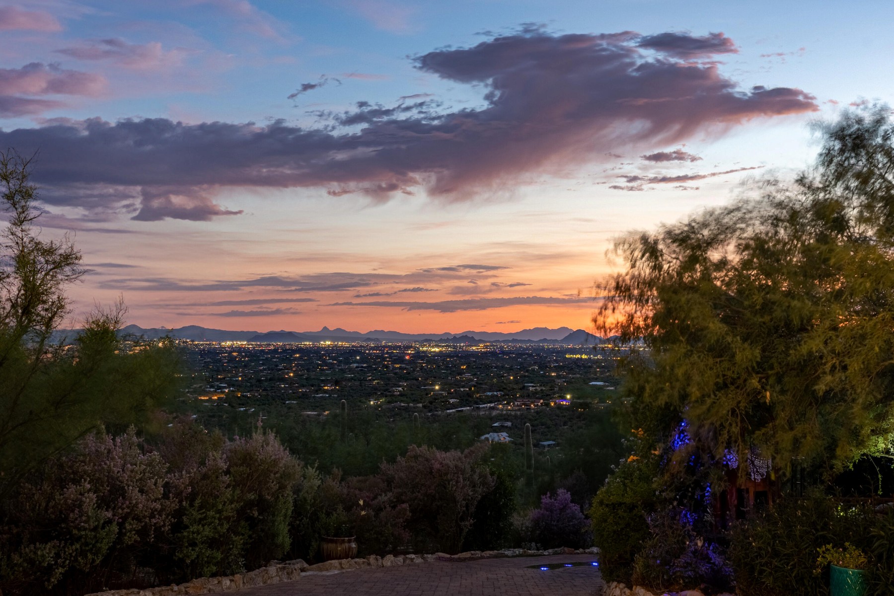  12536 E Mira Vista Canyon Place¦Tucson, AZ - 物件實景