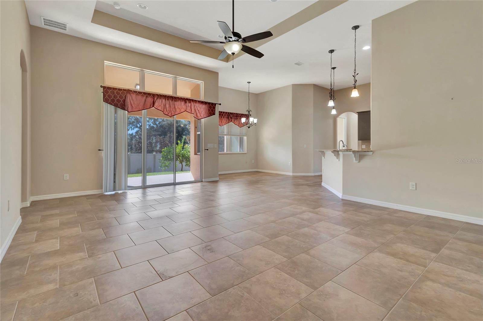 CLERMONT, Florida, 34711, United States, 4 Bedrooms Bedrooms, ,3 BathroomsBathrooms,Residential,For Sale,1987535