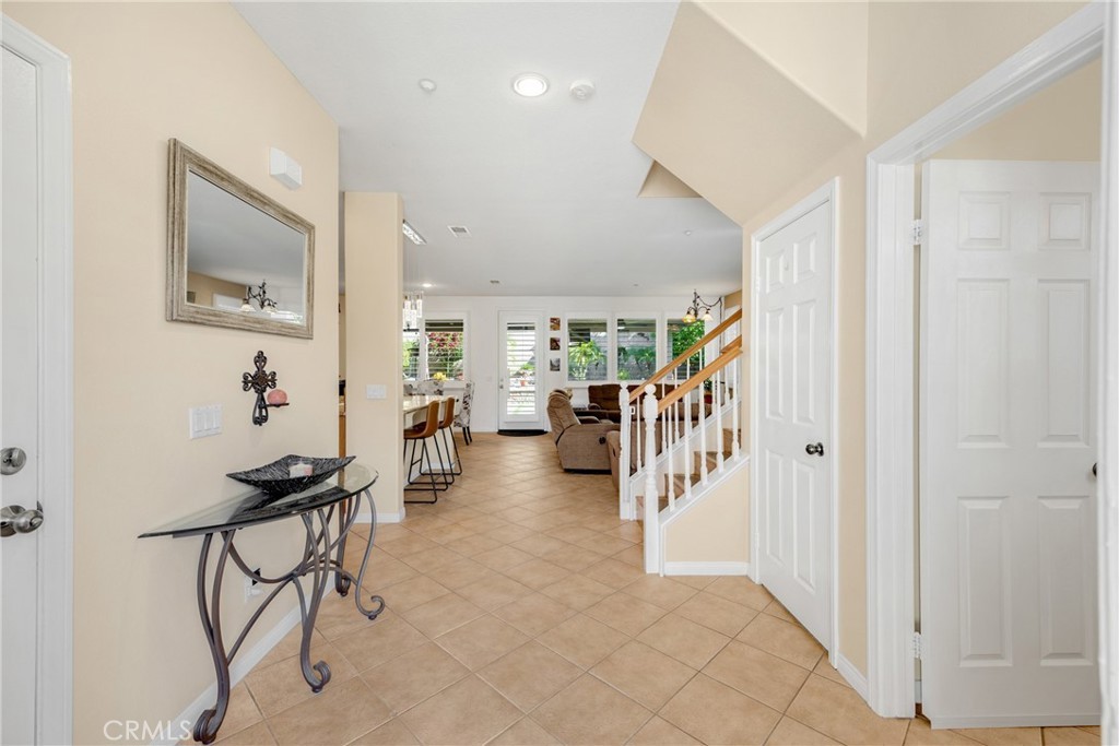 Highland, California, 92346, United States, 5 Bedrooms Bedrooms, ,4 BathroomsBathrooms,Residential,For Sale,1975200