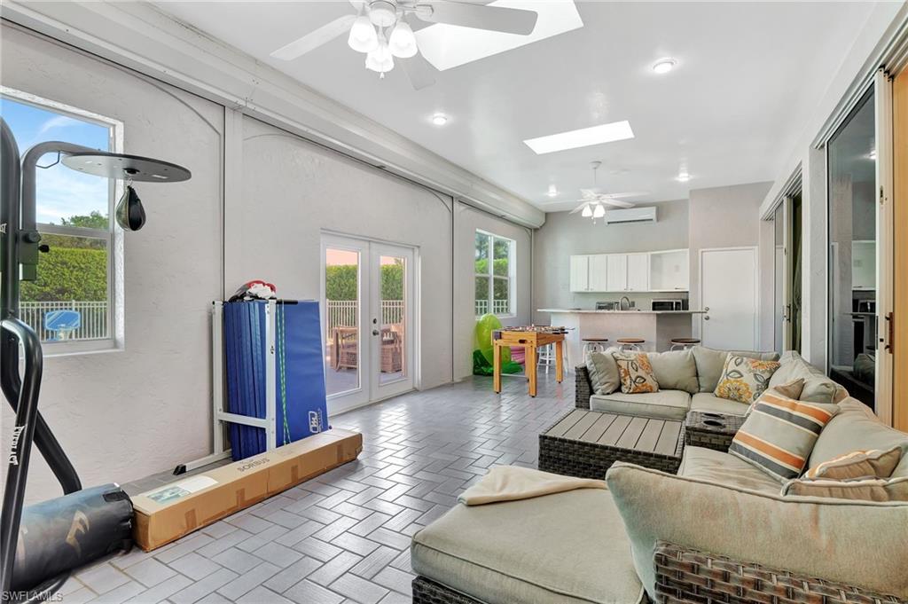 Naples, Florida, 34110, United States, 4 Bedrooms Bedrooms, ,3 BathroomsBathrooms,Residential,For Sale,1754143
