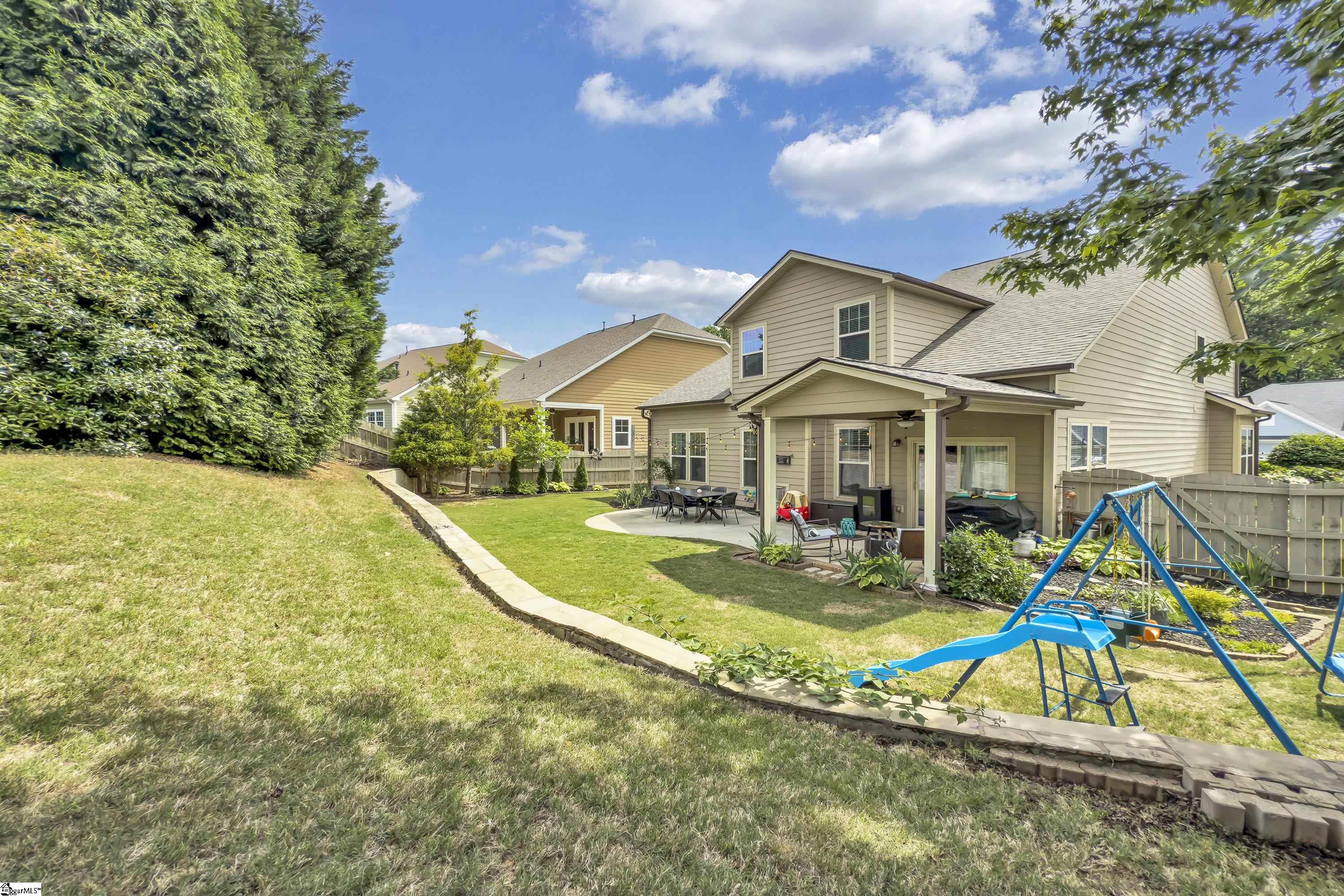Greenville, South Carolina, 29615, United States, 5 Bedrooms Bedrooms, ,4 BathroomsBathrooms,Residential,For Sale,1827881