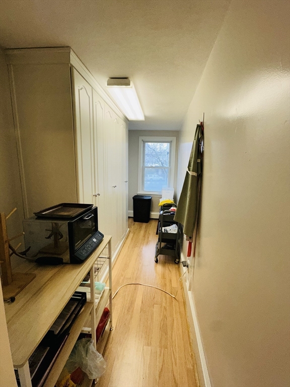 Cambridge, Massachusetts, 02141, United States, 5 Bedrooms Bedrooms, ,3 BathroomsBathrooms,Residential,For Sale,1752513